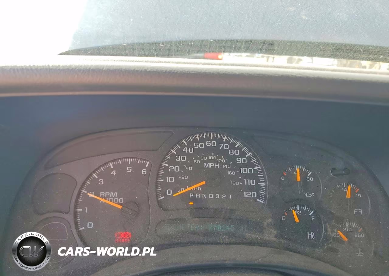 2006 Chevrolet Silverado K1500 VIN:2GCEK13T261236626 - 9