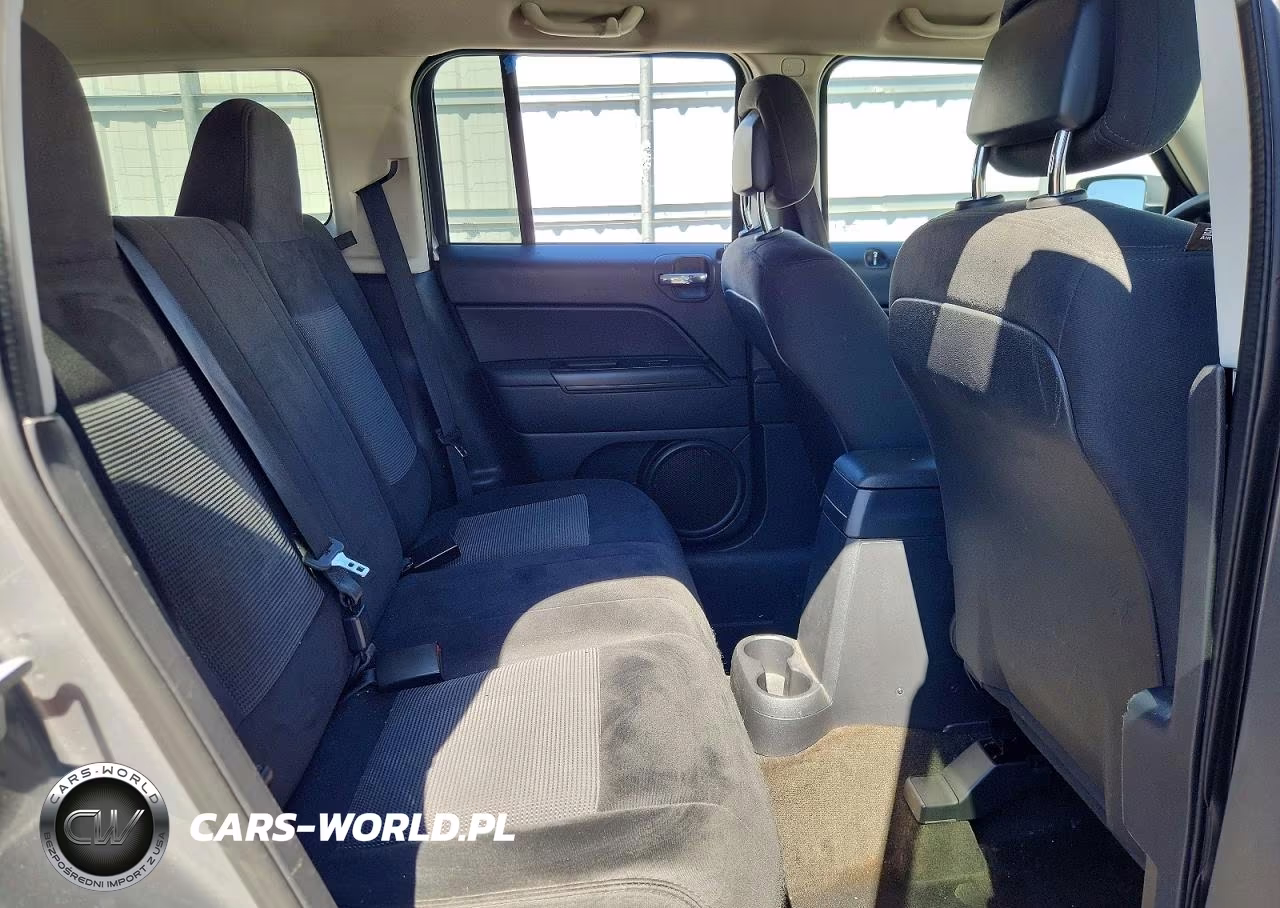 2015 Jeep Patriot Sport VIN:1C4NJPBA0FD280571 - 10