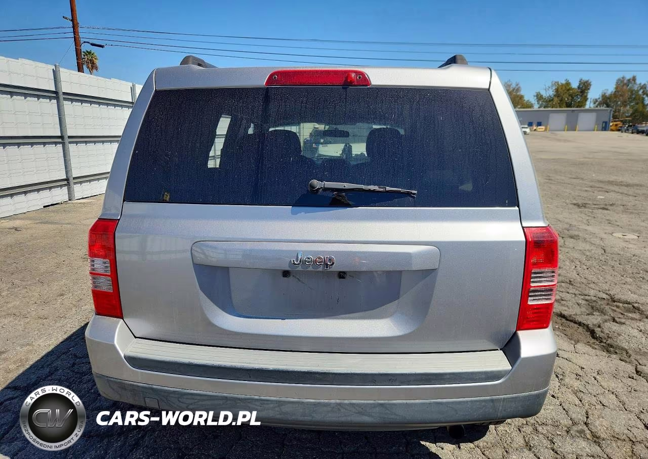 2015 Jeep Patriot Sport VIN:1C4NJPBA0FD280571 - 6