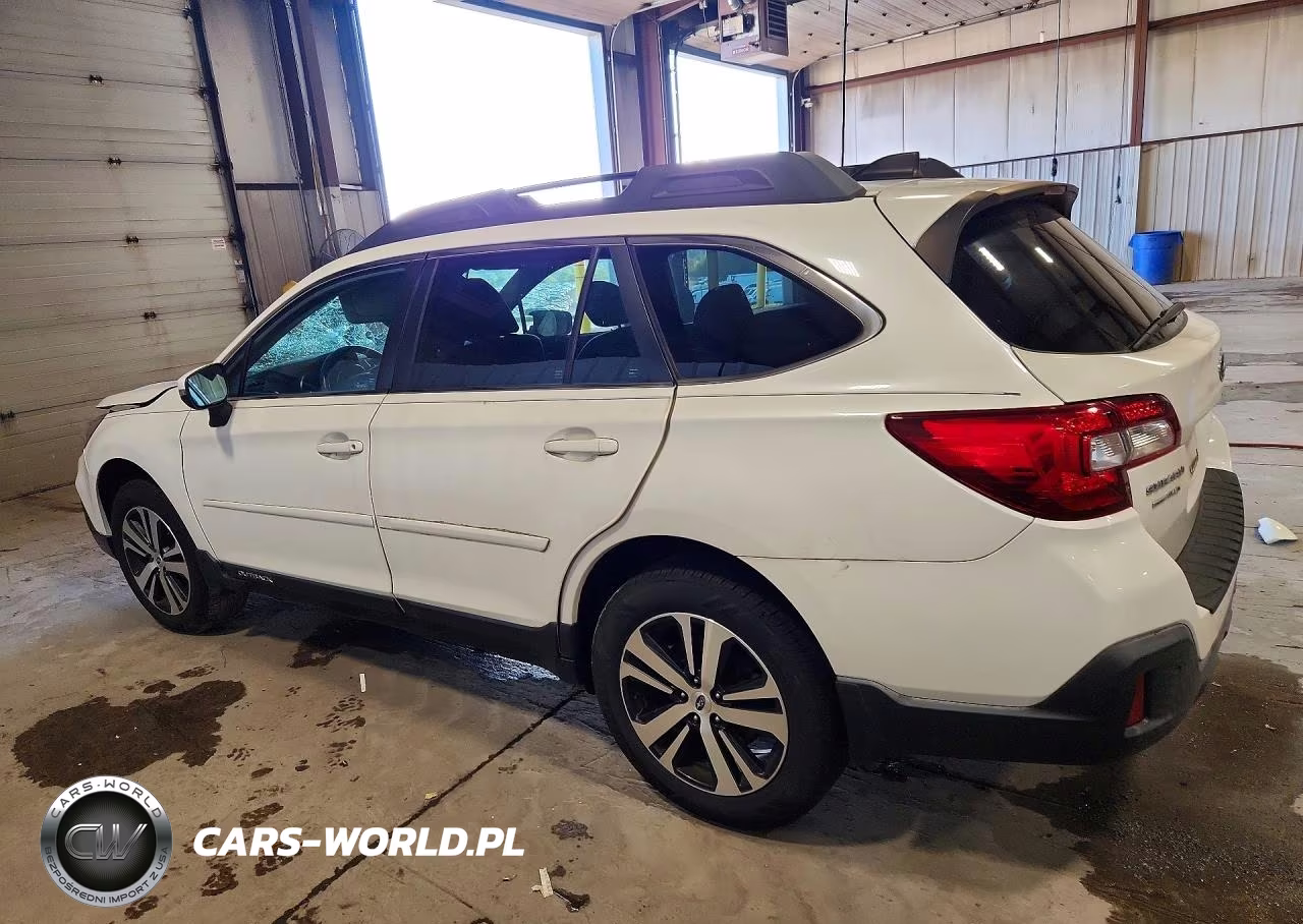 2018 Subaru Outback 2.5I Limited VIN:4S4BSANC4J3267181 - 2