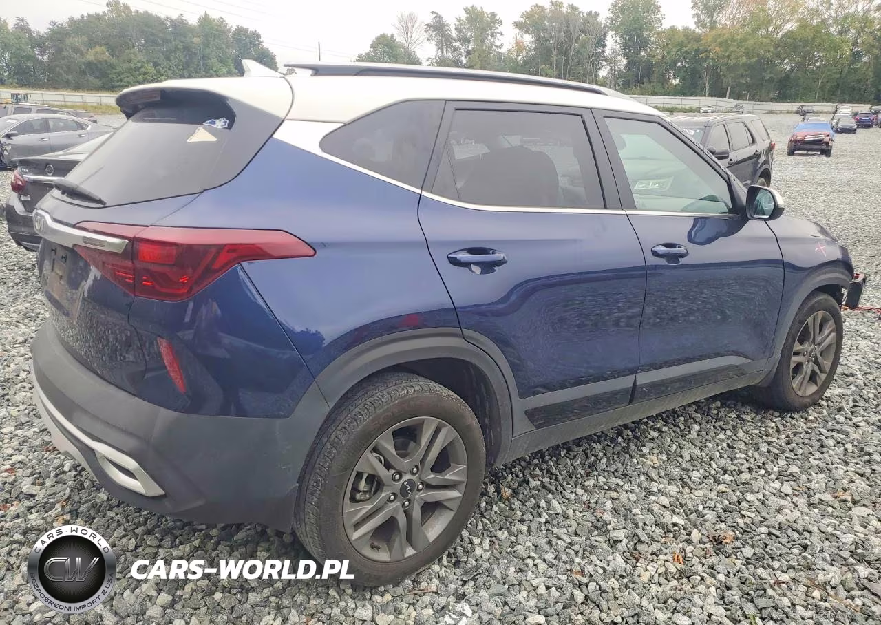 2023 Kia Seltos S VIN:KNDEU2AA6P7377575 - 3