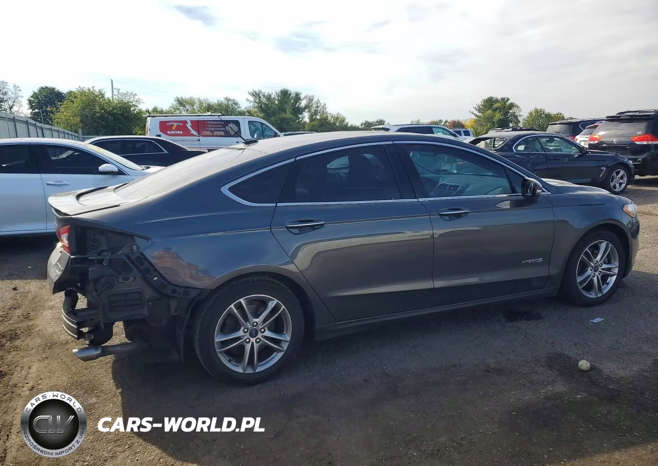 2015 Ford Fusion Titanium Hev VIN:3FA6P0RU5FR197564 - 3