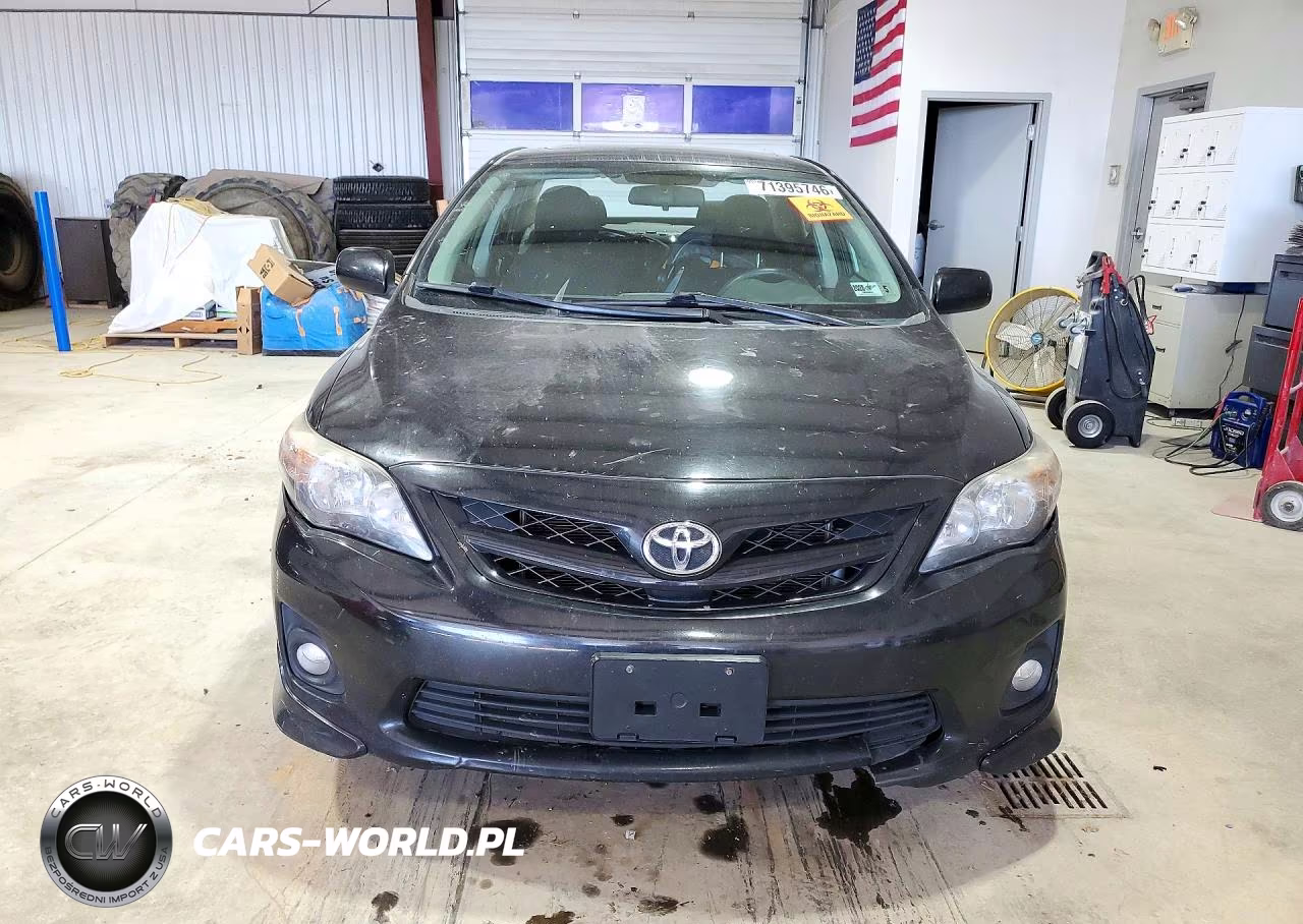 2011 Toyota Corolla S VIN:2T1BU4EE0BC733196 - 5