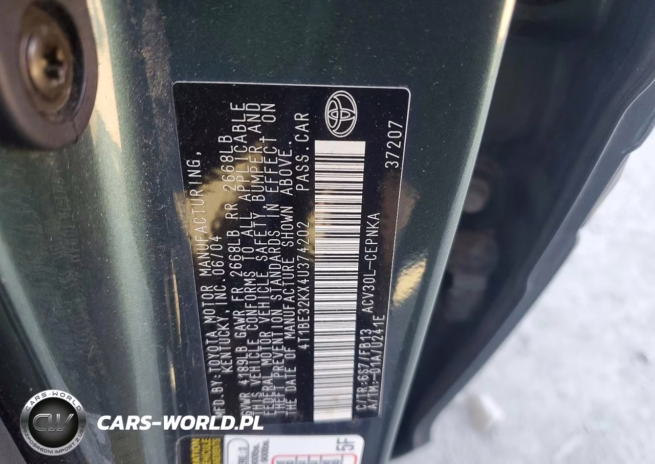 2004 Toyota Camry Le VIN:4T1BE32KX4U374202 - 12