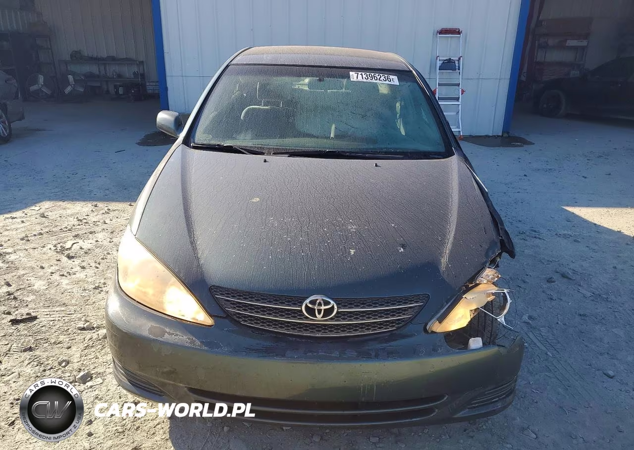 2004 Toyota Camry Le VIN:4T1BE32KX4U374202 - 5