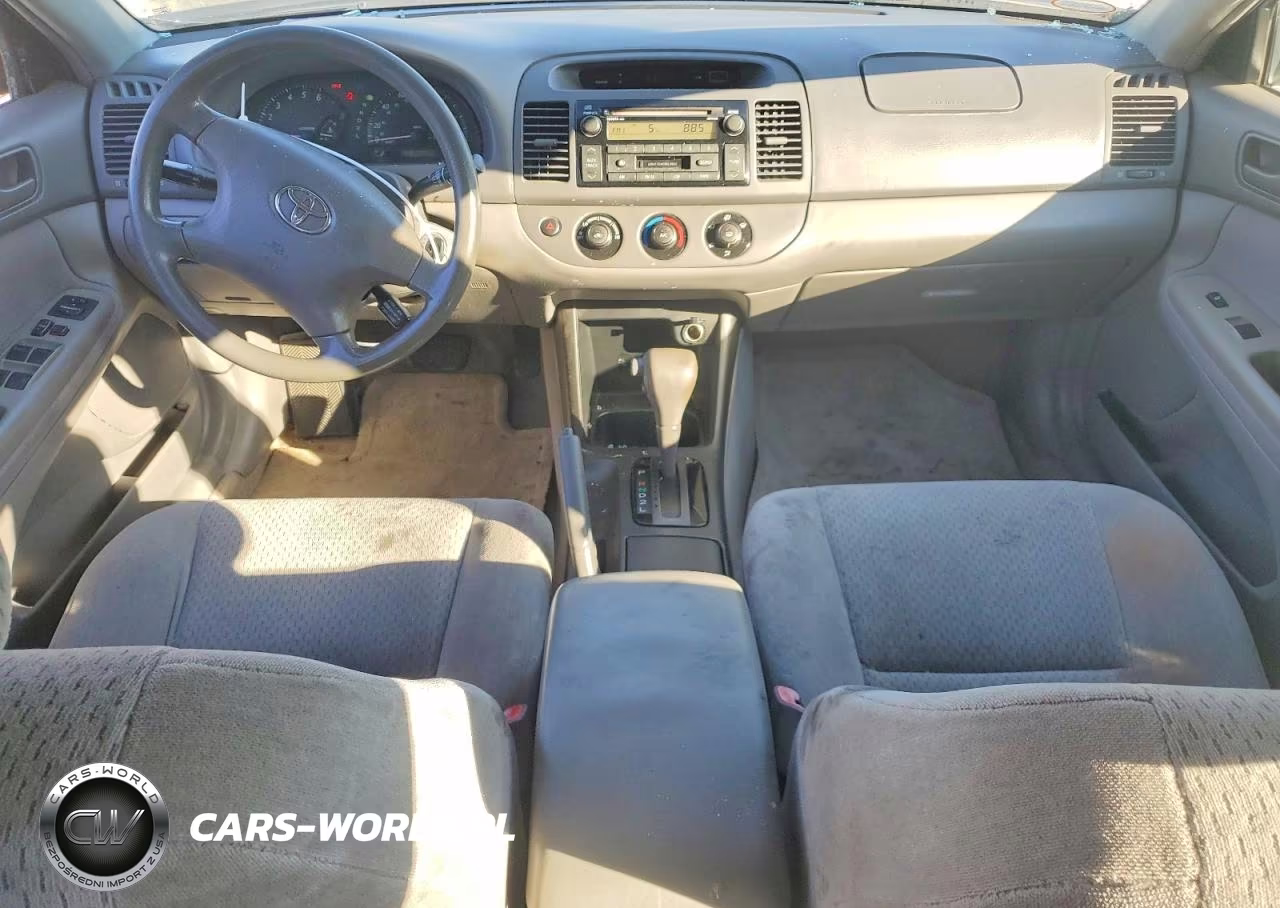 2004 Toyota Camry Le VIN:4T1BE32KX4U374202 - 8