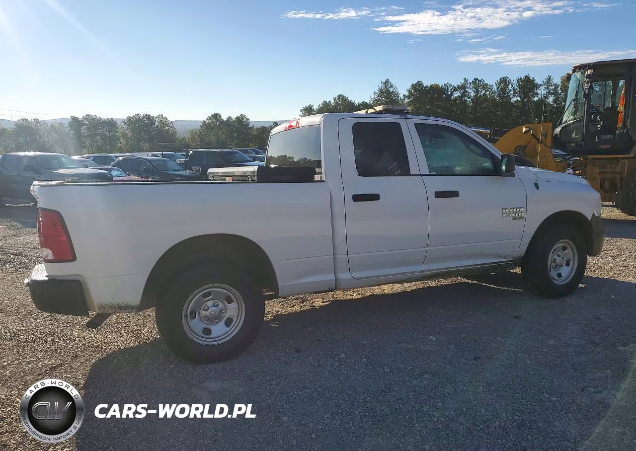 2022 Ram 1500 Classic Tradesman VIN:1C6RR7FG0NS152809 - 3