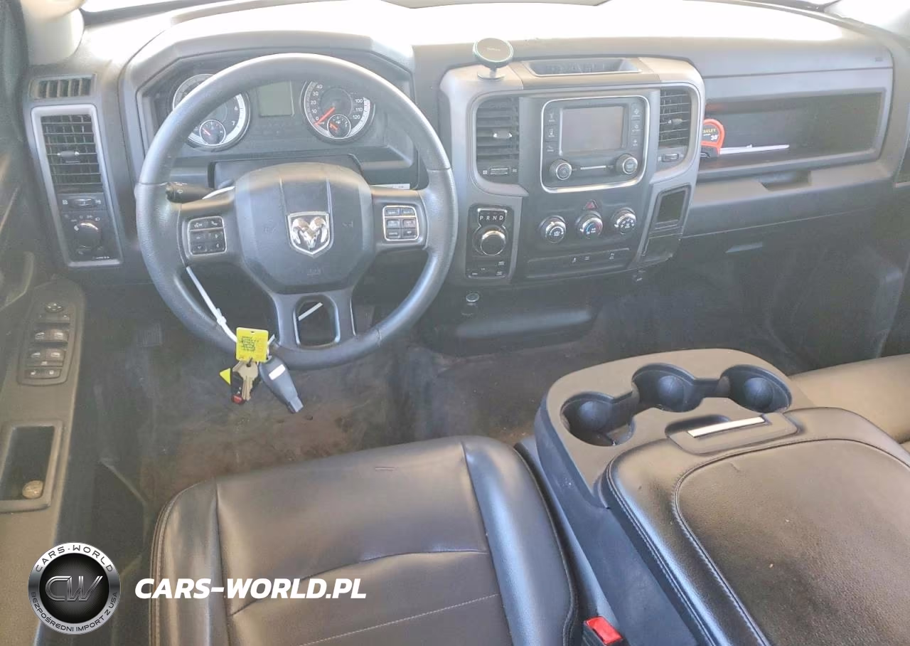 2022 Ram 1500 Classic Tradesman VIN:1C6RR7FG0NS152809 - 8