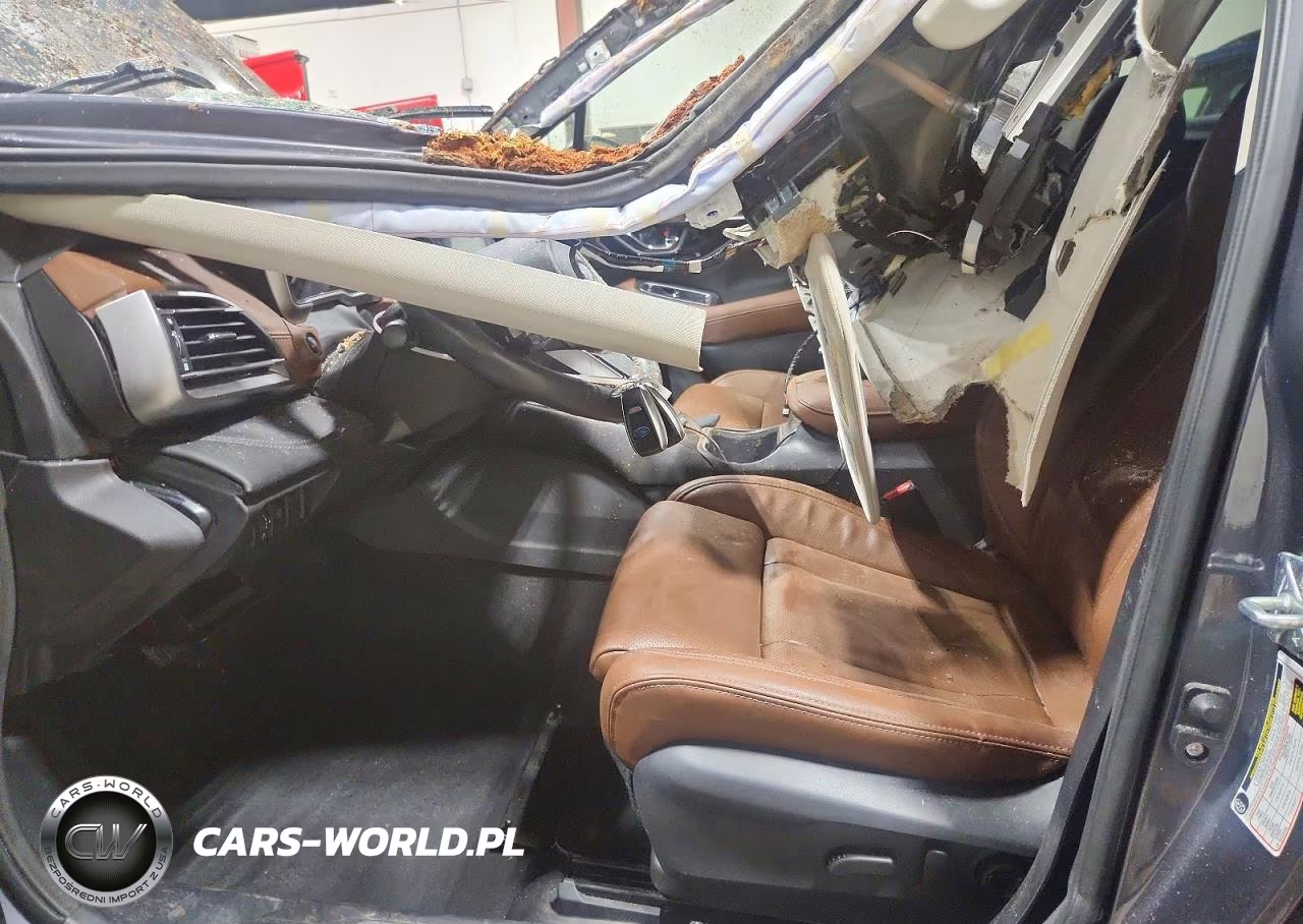 2022 Subaru Outback Touring VIN:4S4BTGPD0N3179000 - 7