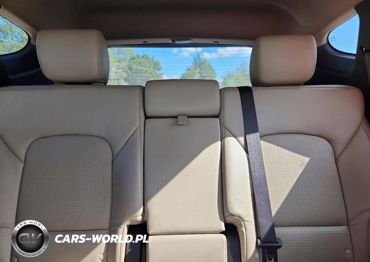 2013 Hyundai Santa Fe Sport 2.4L VIN:5XYZU3LB1DG104071 - 10