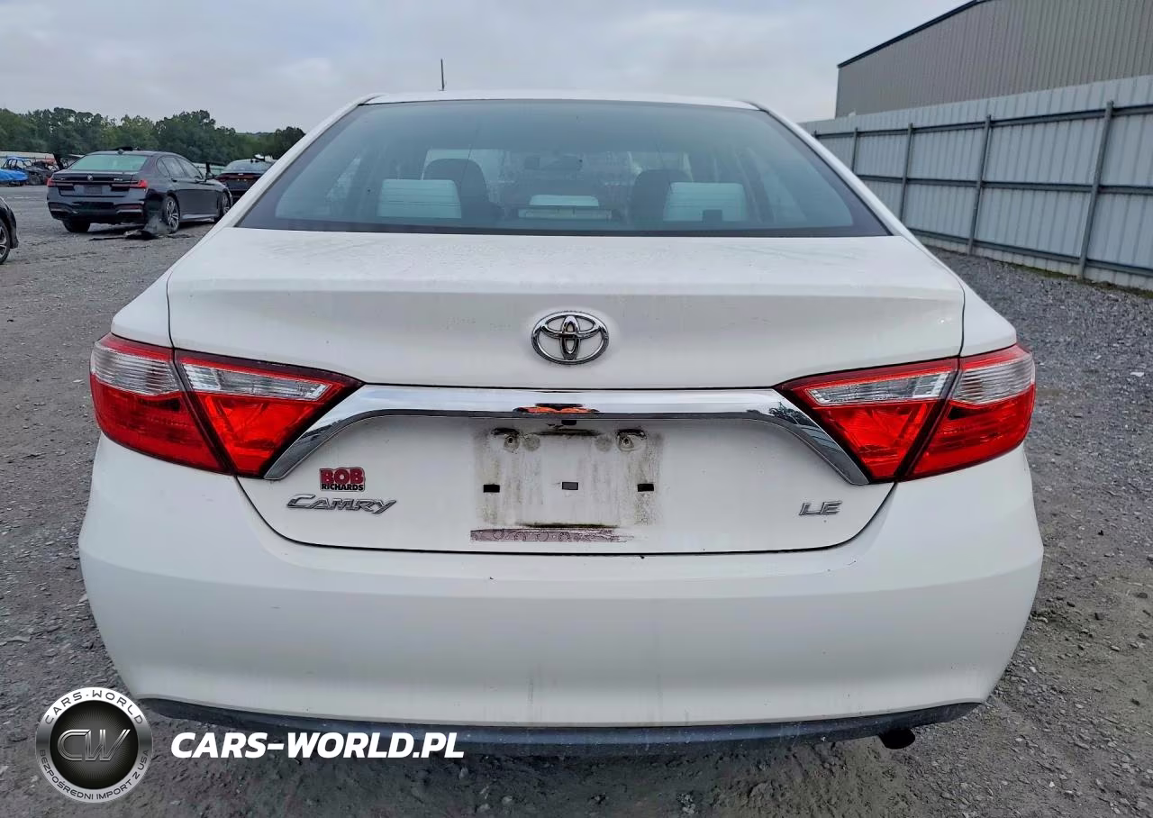 2015 Toyota Camry Le VIN:4T1BF1FK9FU909342 - 6