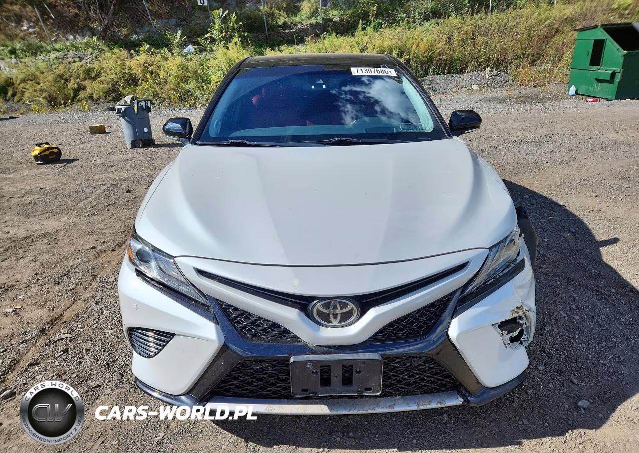 2018 Toyota Camry Xse V6 VIN:4T1BZ1HK0JU014738 - 5