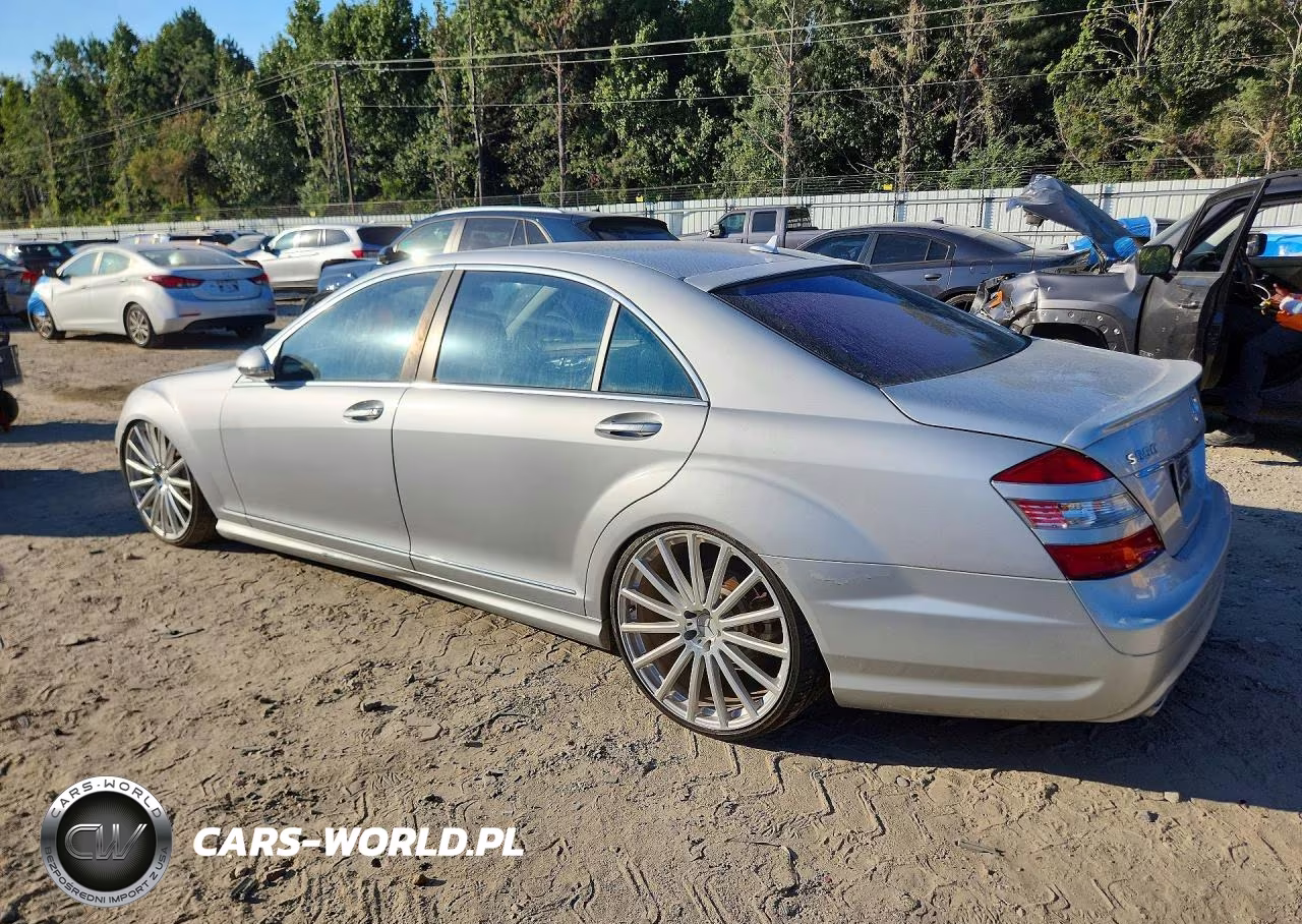 2009 Mercedes-Benz S 550 VIN:WDDNG71X79A239757 - 2