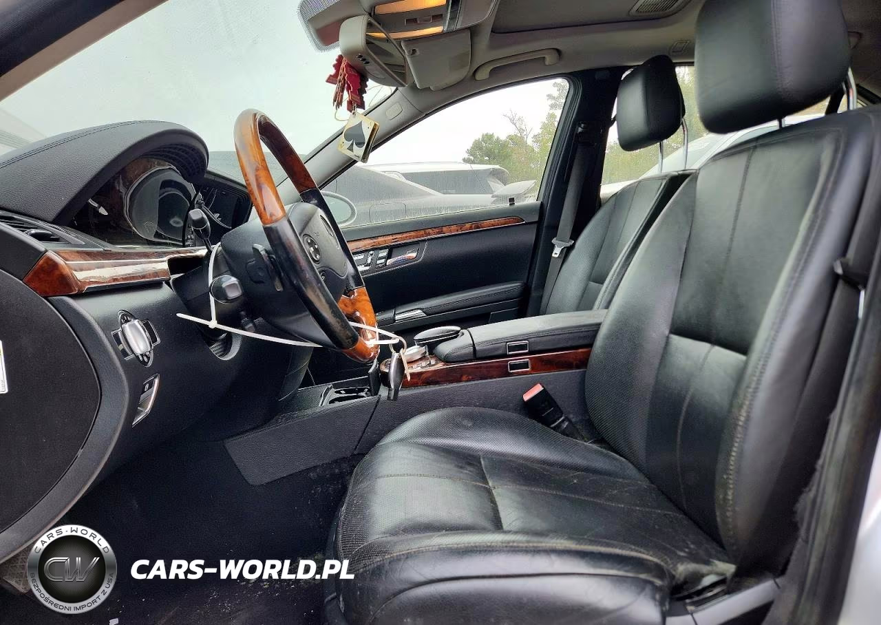 2009 Mercedes-Benz S 550 VIN:WDDNG71X79A239757 - 7