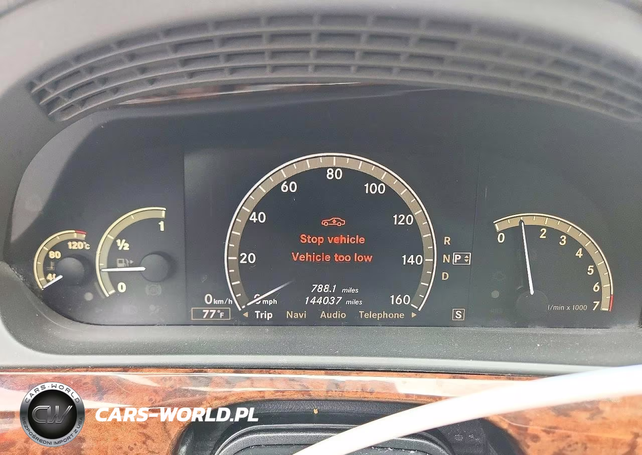 2009 Mercedes-Benz S 550 VIN:WDDNG71X79A239757 - 9