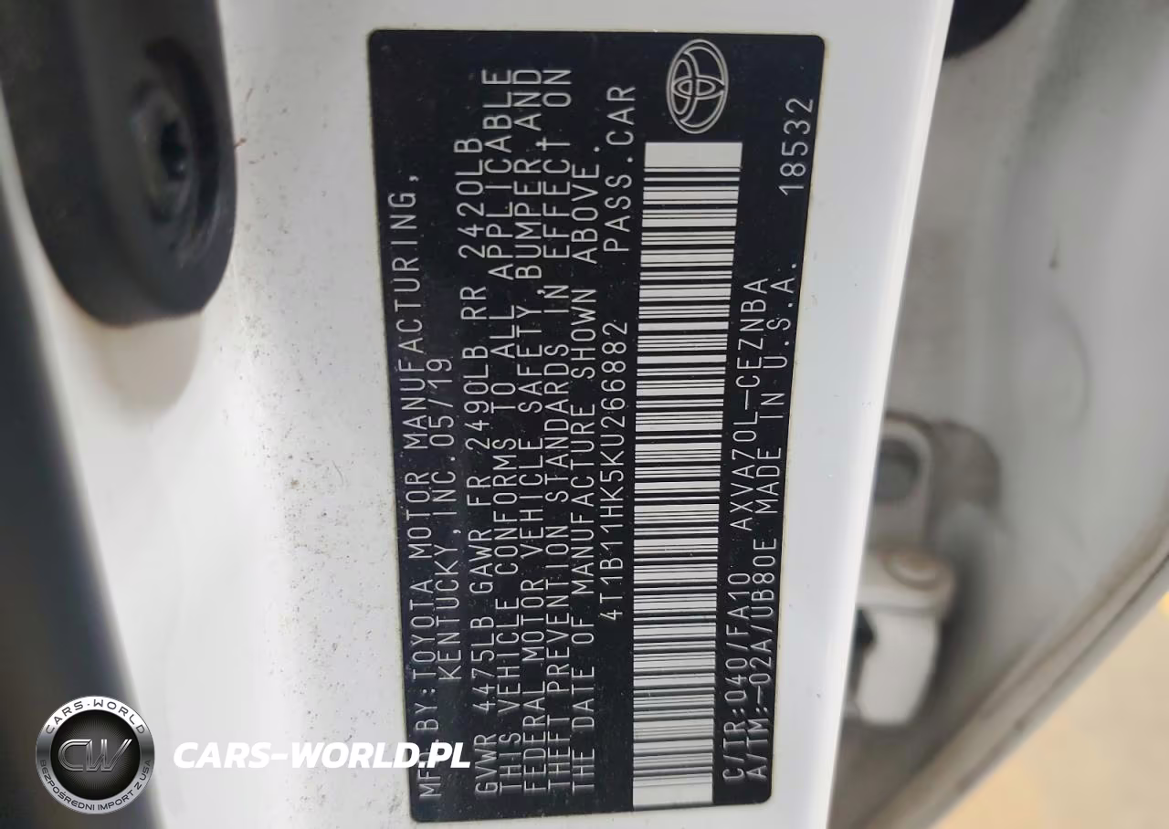 2019 Toyota Camry L VIN:4T1B11HK5KU266882 - 12