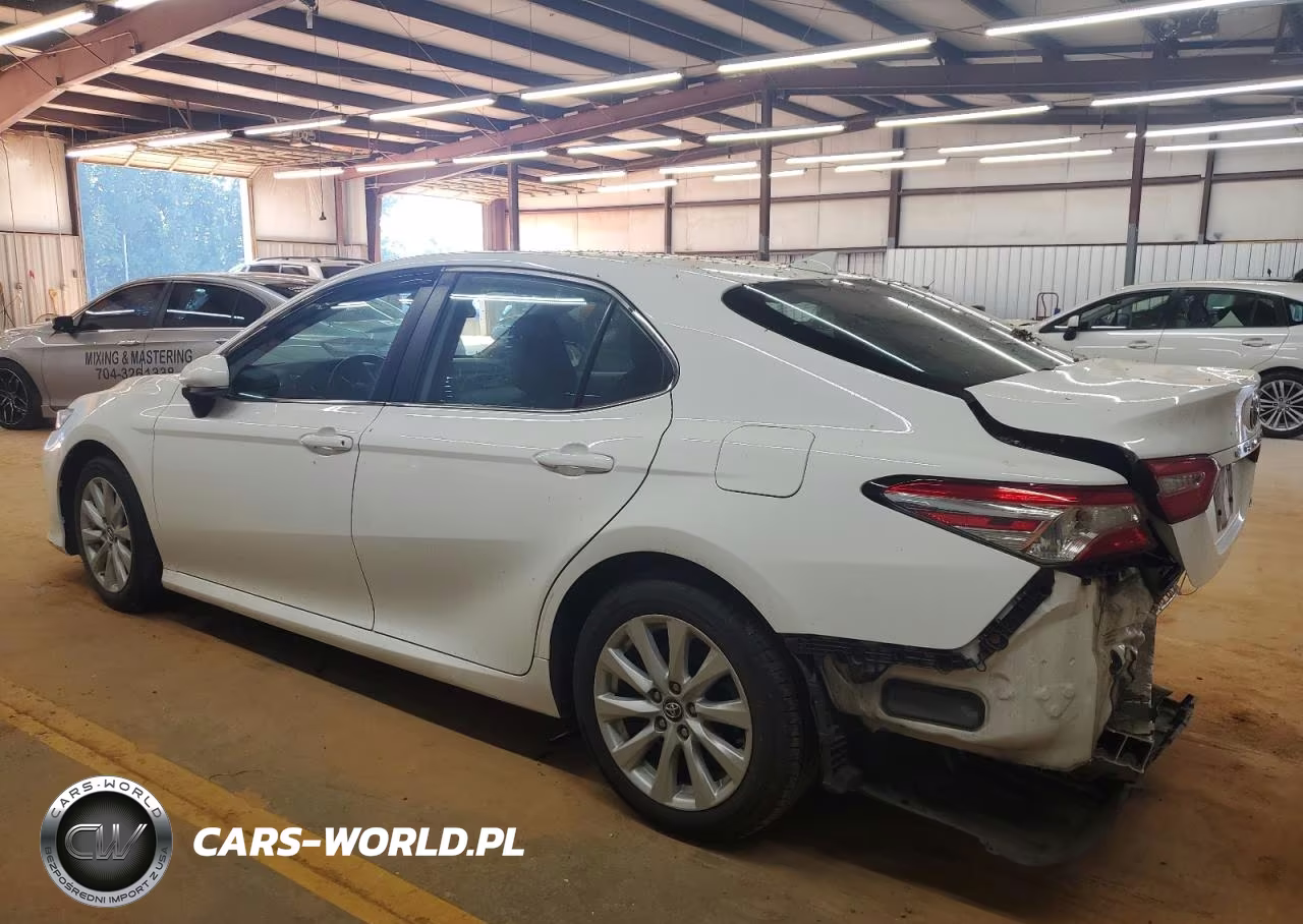 2019 Toyota Camry L VIN:4T1B11HK5KU266882 - 2