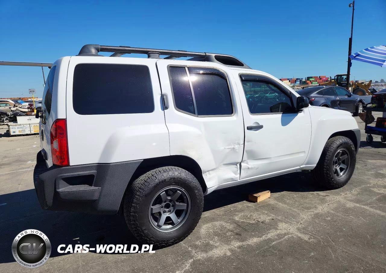 2010 Nissan Xterra X VIN:5N1AN0NU8AC525661 - 3