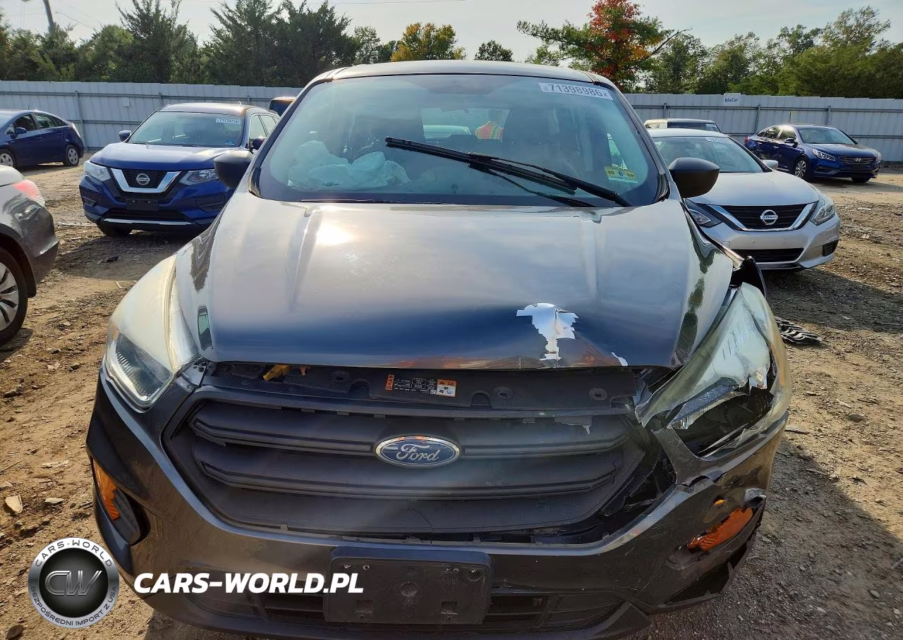 2017 Ford Escape S VIN:1FMCU0F78HUB64568 - 5