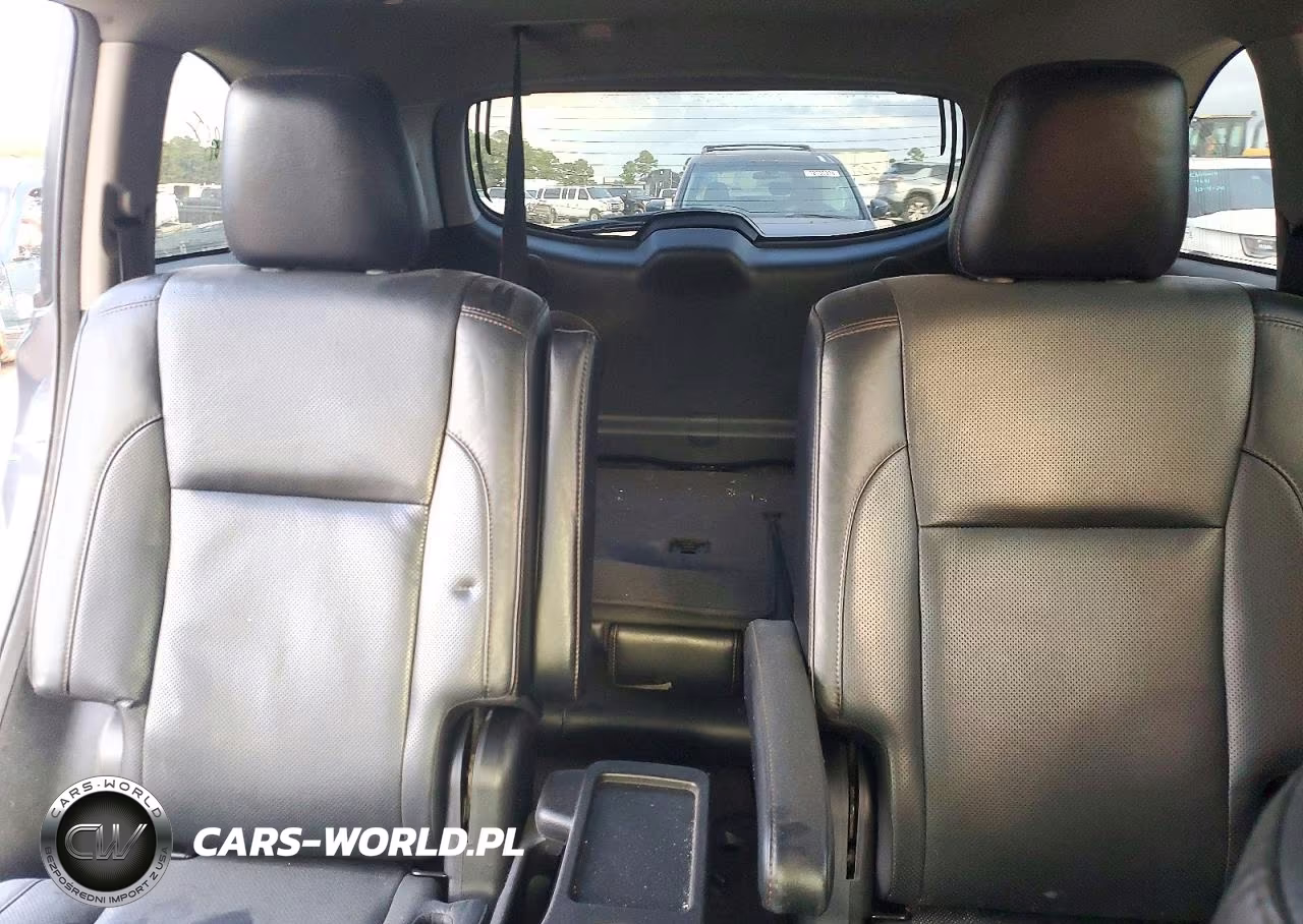 2018 Toyota Highlander Limited Platinum VIN:5TDYZRFH2JS258528 - 10