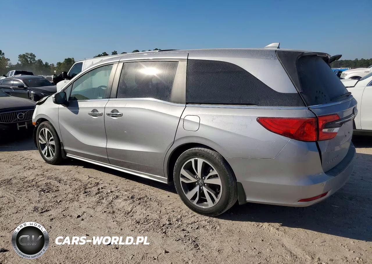 2022 Honda Odyssey Touring VIN:5FNRL6H8XNB048691 - 2