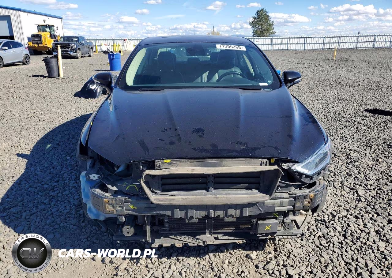 2020 Ford Fusion Titanium VIN:3FA6P0RU2LR157163 - 5