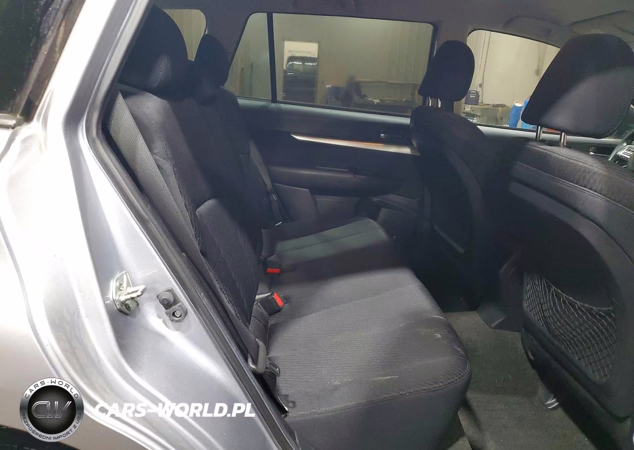 2012 Subaru Outback 2.5I Premium VIN:4S4BRBCC5C3233371 - 11