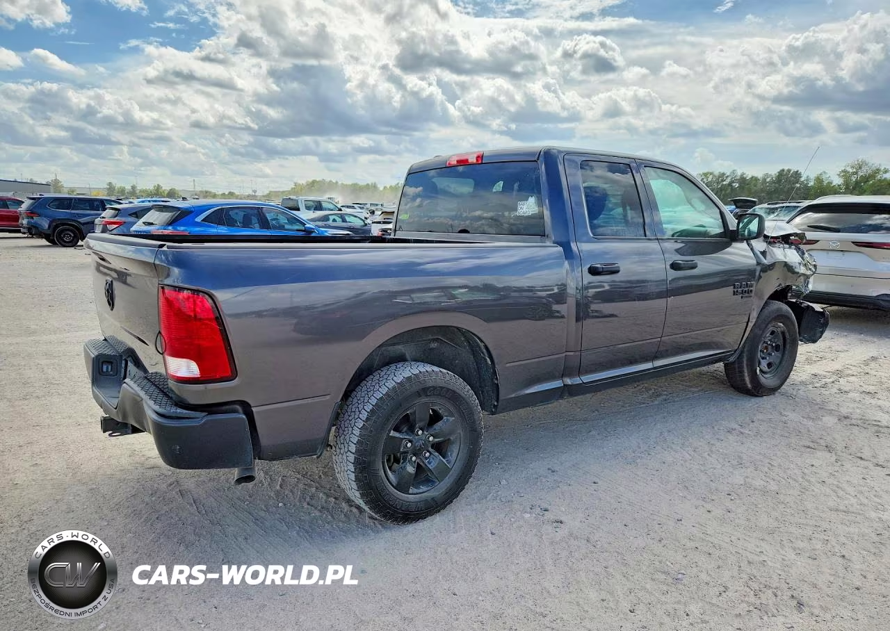 2022 Ram 1500 Classic Tradesman VIN:1C6RR6FG4NS170952 - 3