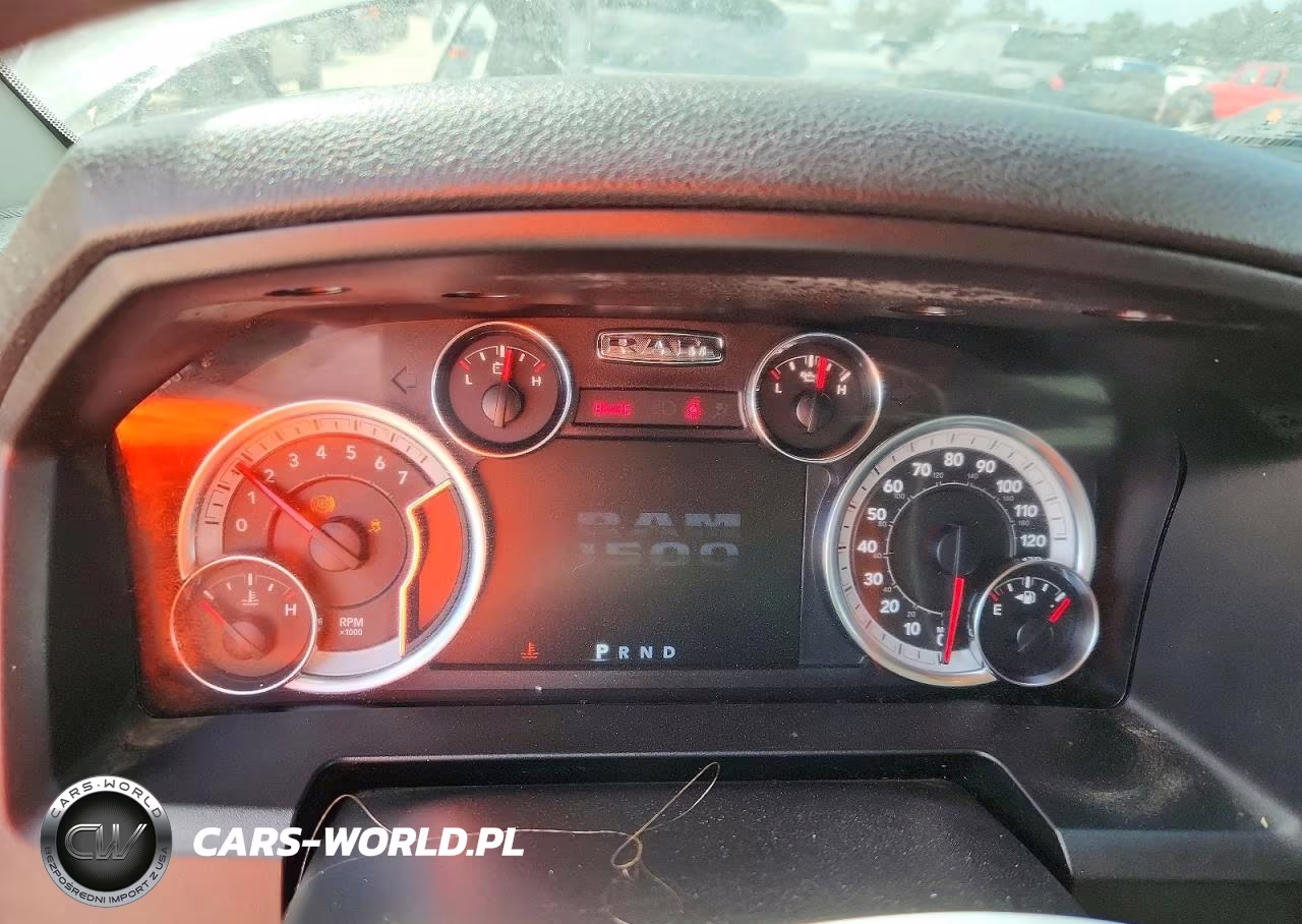 2022 Ram 1500 Classic Tradesman VIN:1C6RR6FG4NS170952 - 9