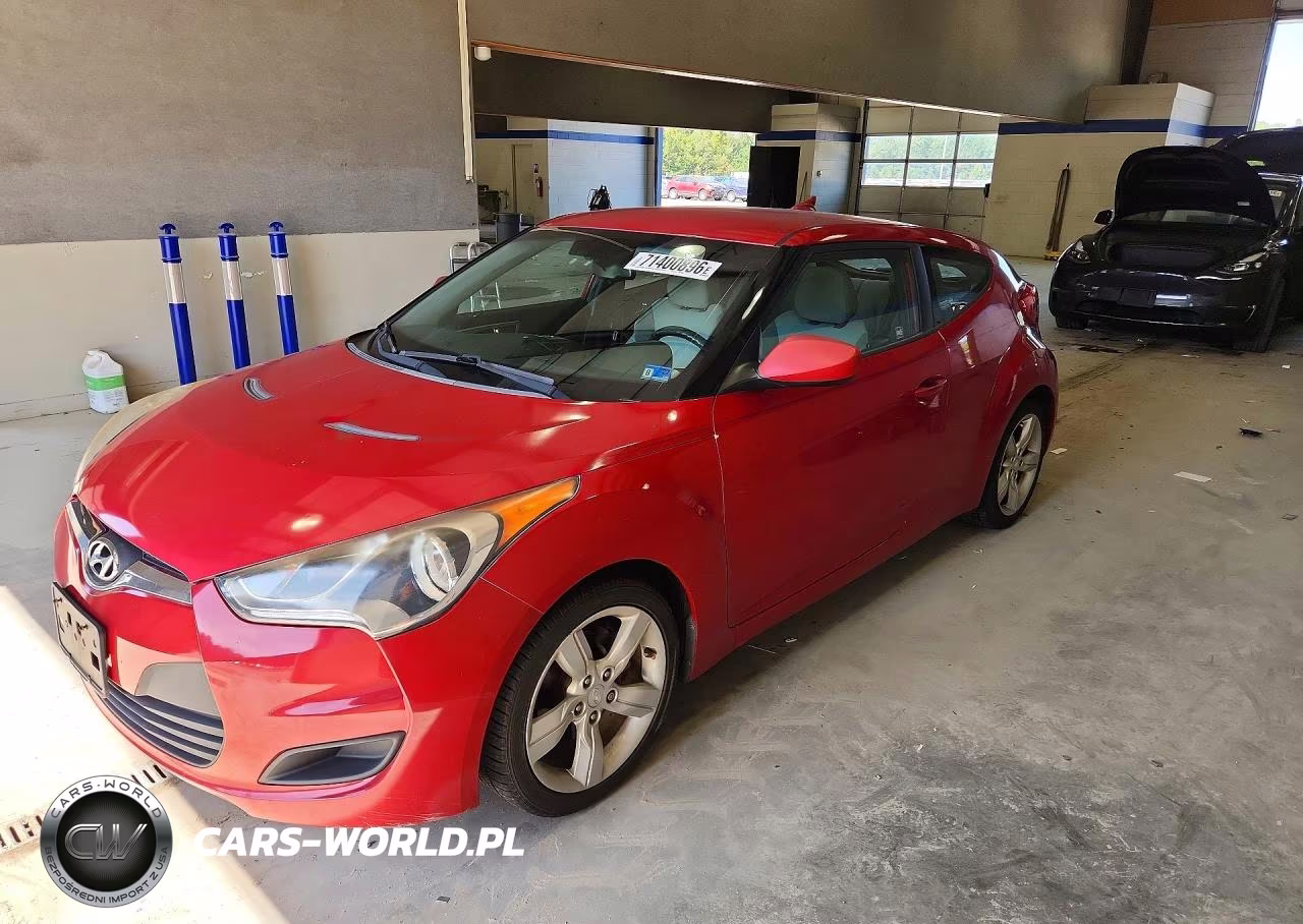 2012 Hyundai Veloster Base