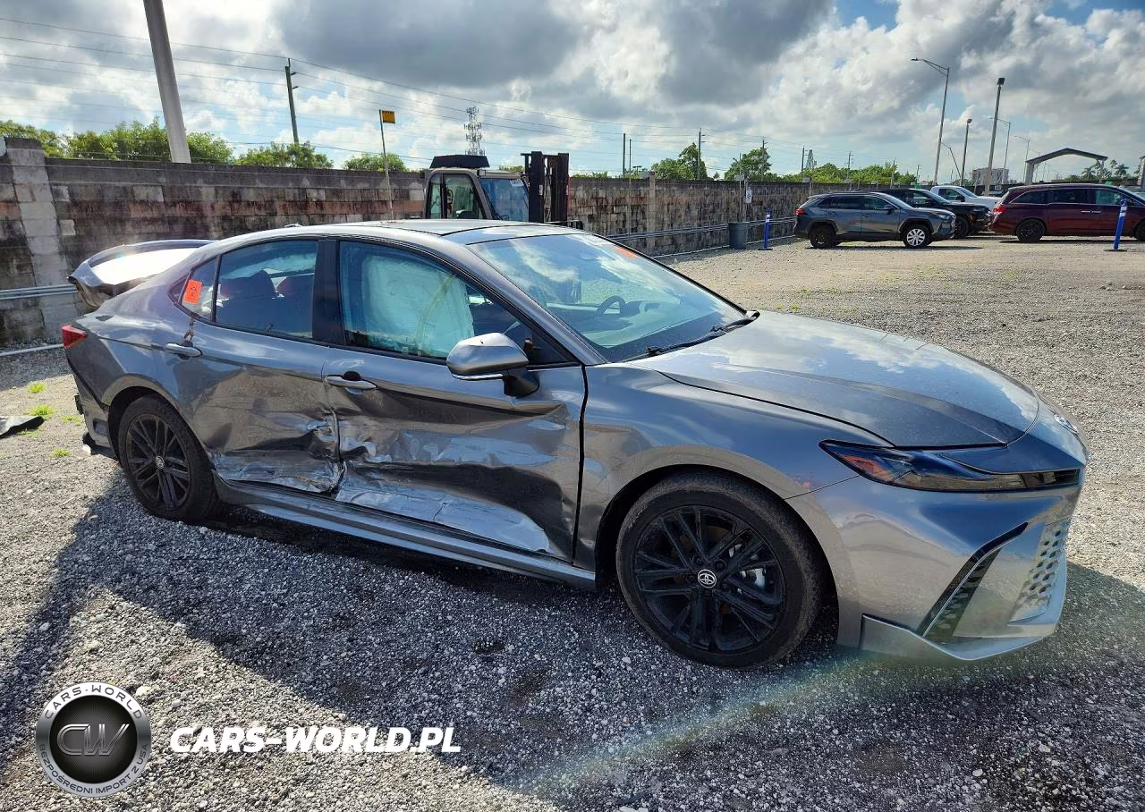 2026 Toyota Camry Xse VIN:4T1DAACK1TU679299 - 4