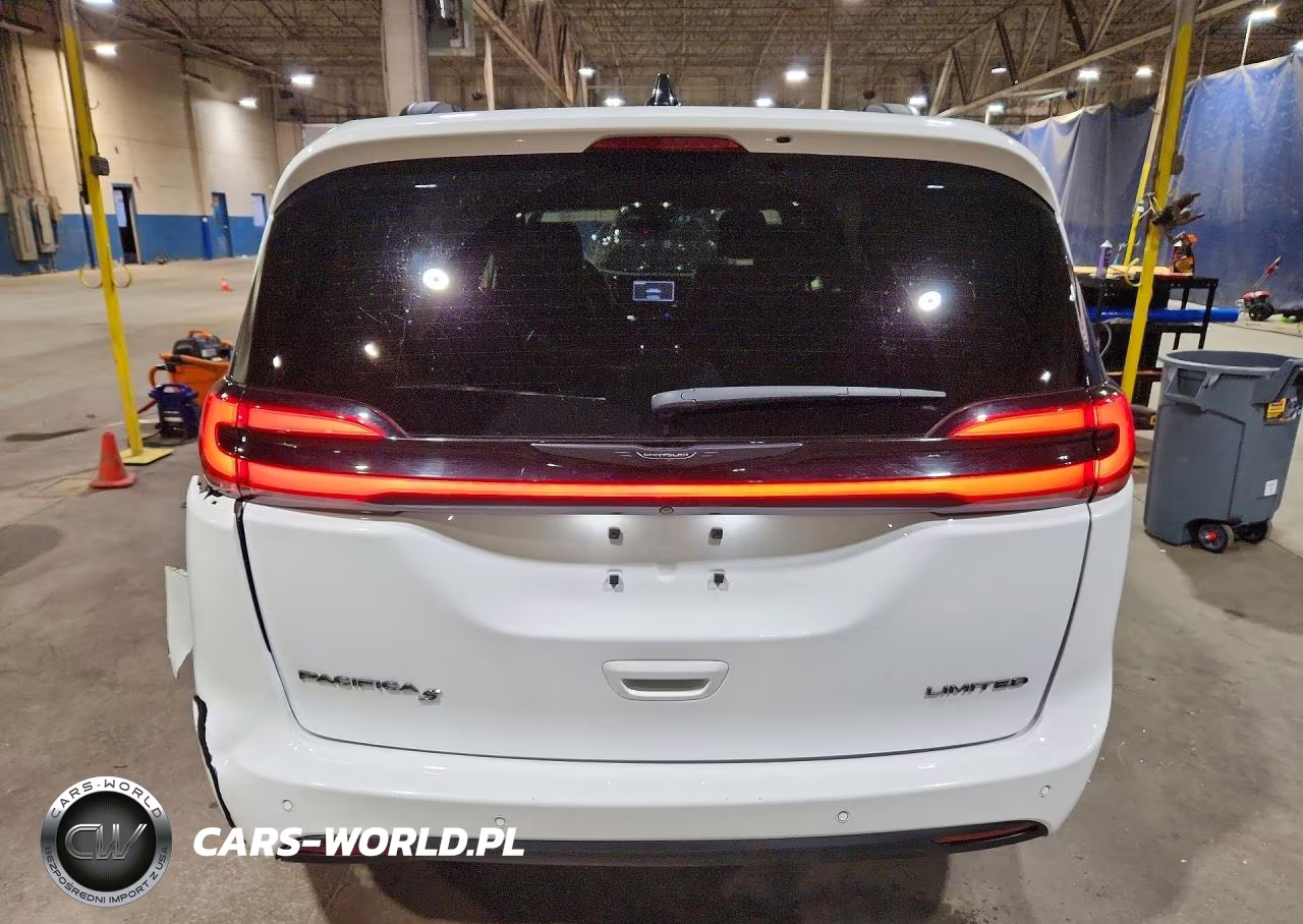 2025 Chrysler Pacifica Limited VIN:2C4RC1GG3SR529409 - 6