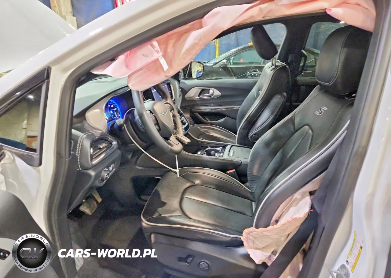 2025 Chrysler Pacifica Limited VIN:2C4RC1GG3SR529409 - 7