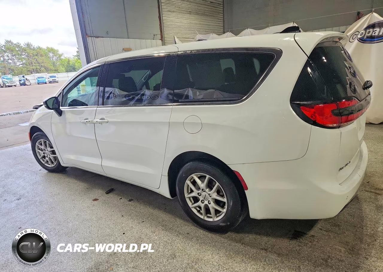 2025 Chrysler Pacifica Select VIN:2C4RC1BGXSR502408 - 2