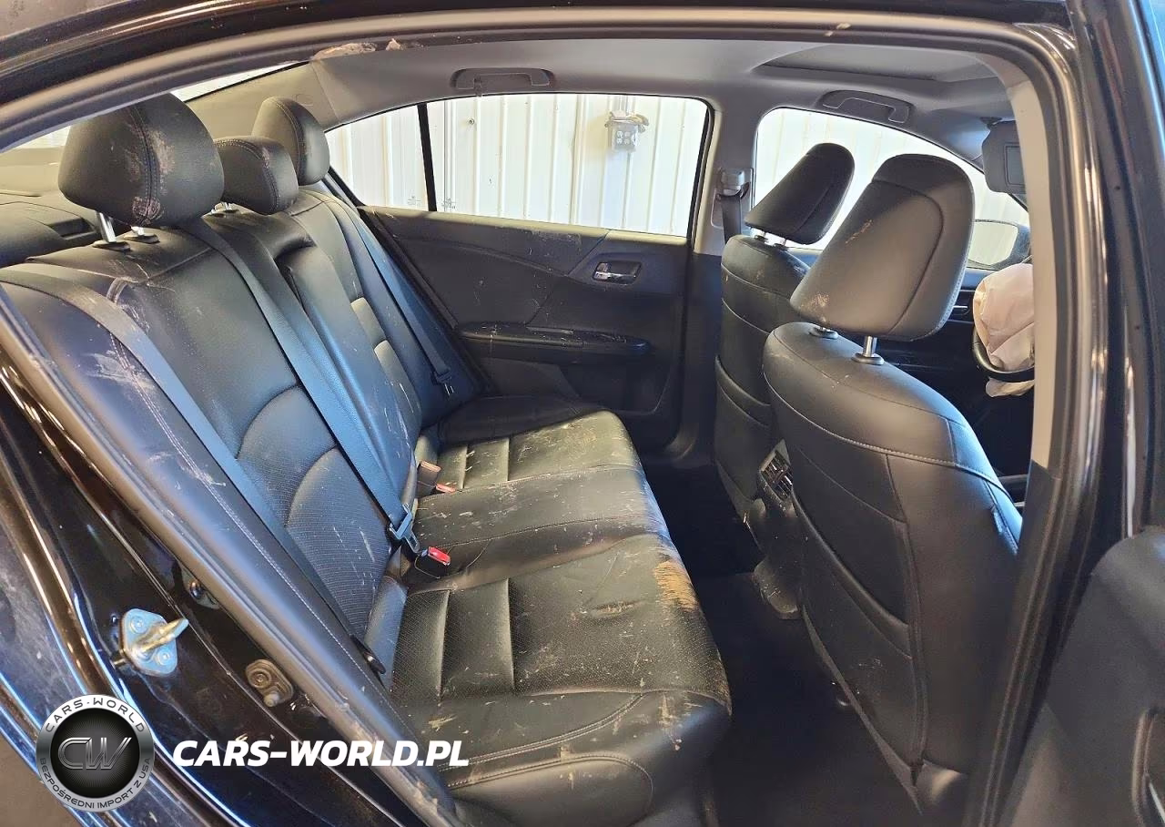 2016 Honda Accord Touring VIN:1HGCR3F96GA018163 - 10
