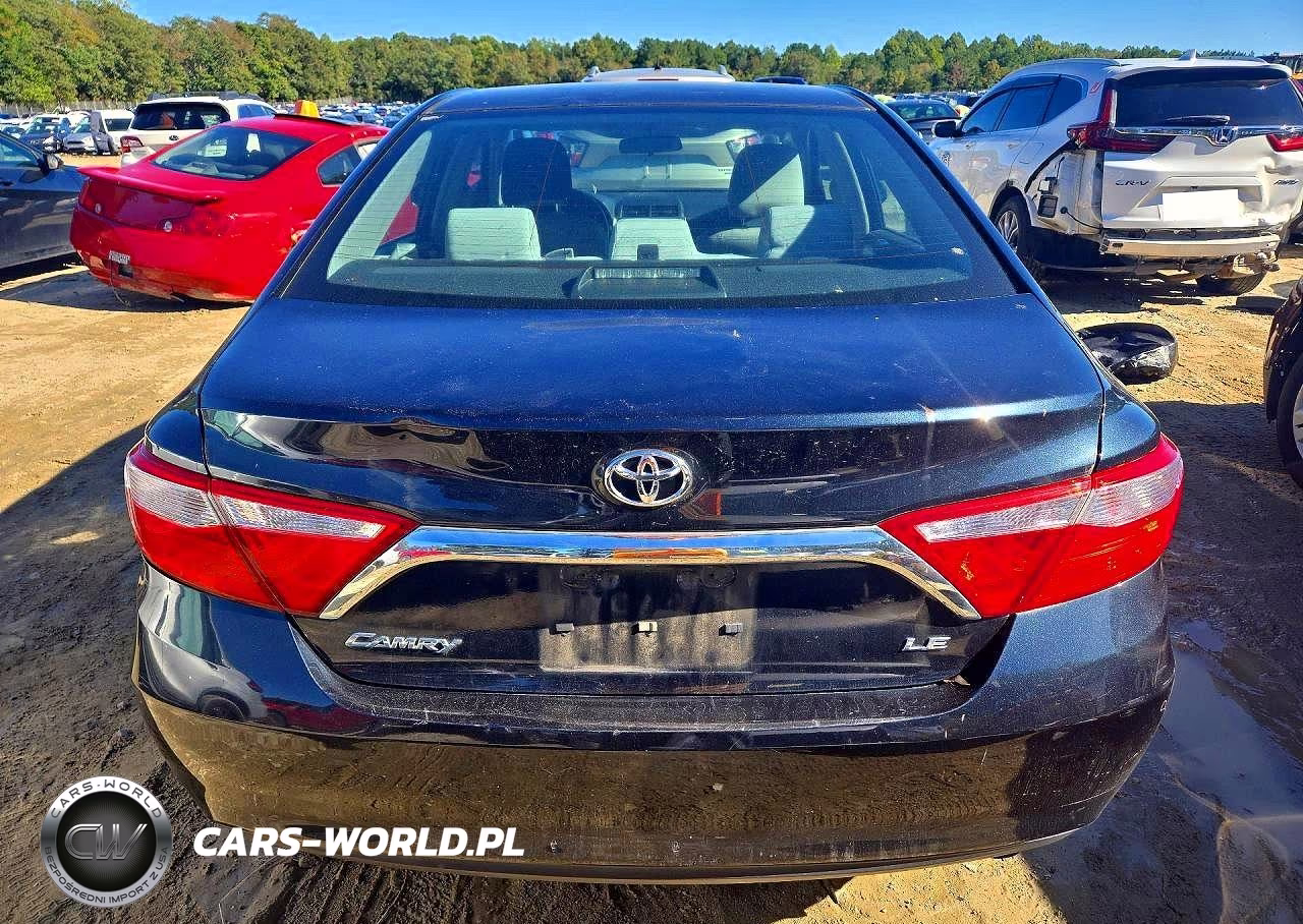 2016 Toyota Camry Le VIN:4T4BF1FK1GR543903 - 6