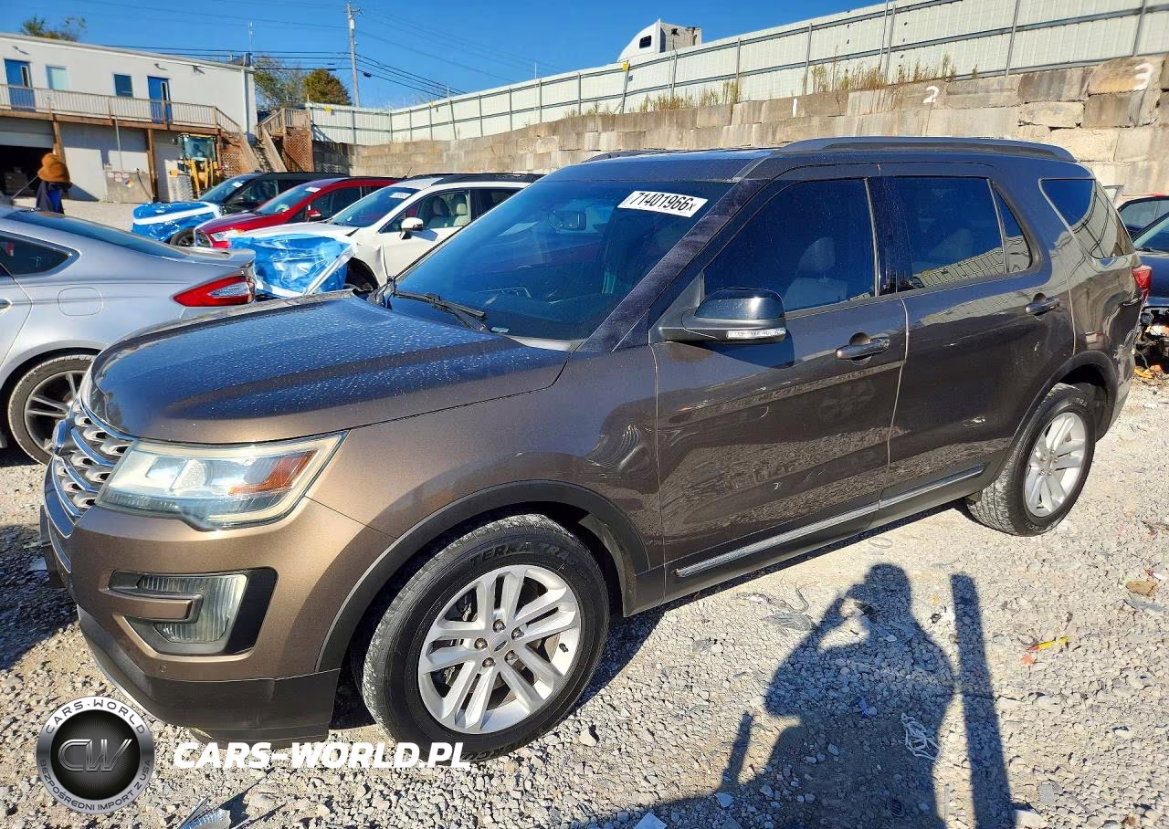 2016 Ford Explorer Xlt – zdjęcie 1 z 13