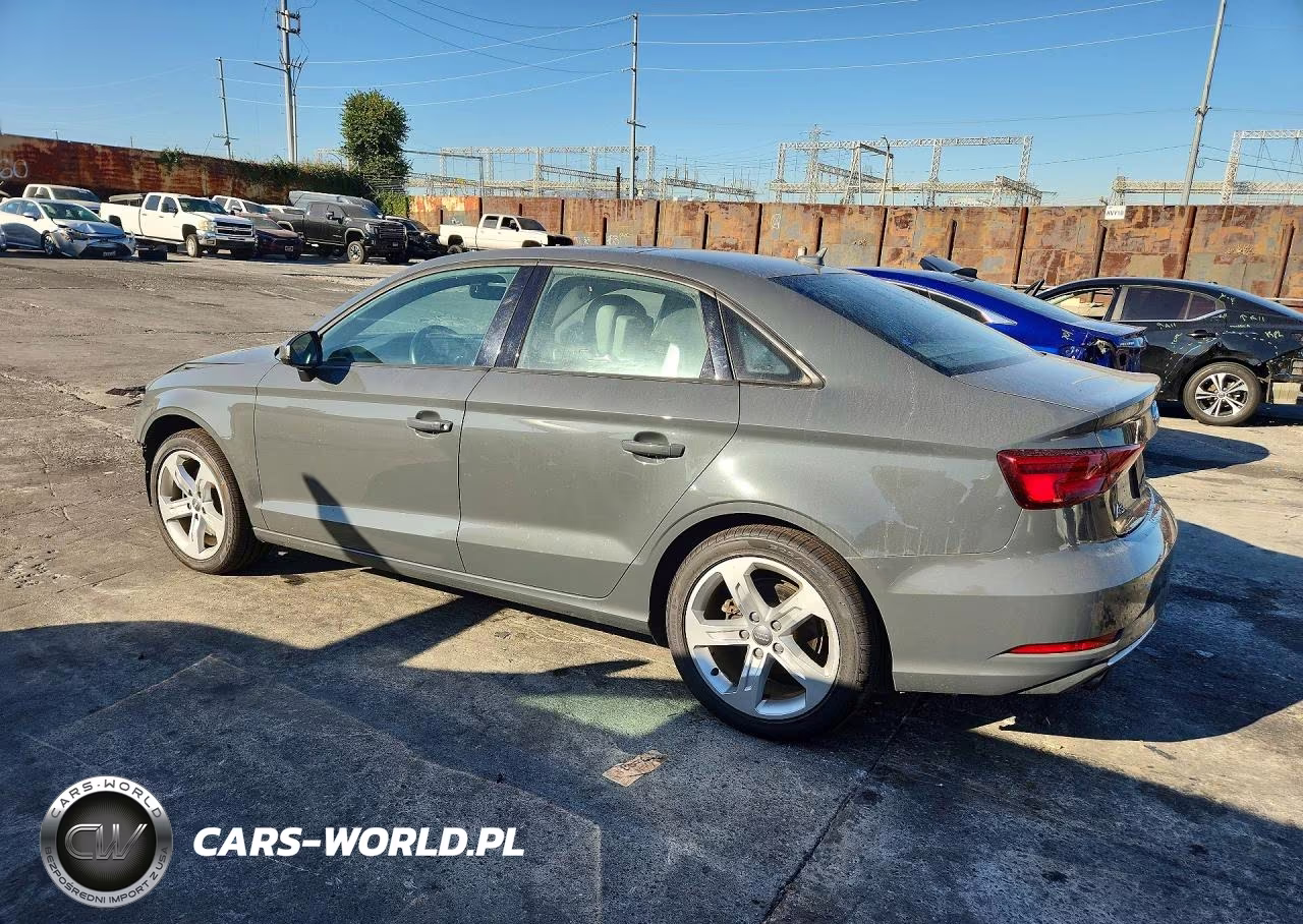 2017 Audi A3 Premium VIN:WAUB8GFF0H1057596 - 2