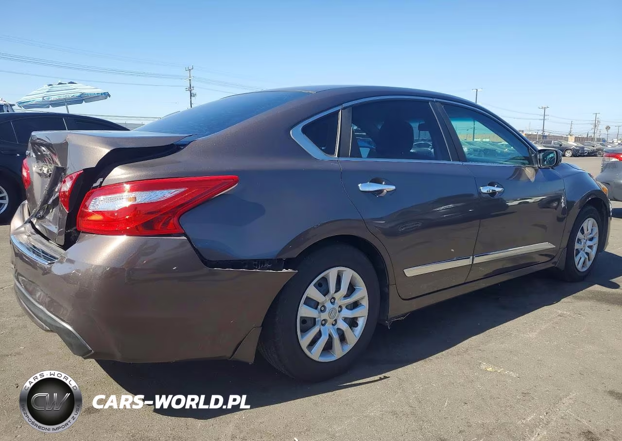 2016 Nissan Altima VIN:1N4AL3AP4GN332468 - 3