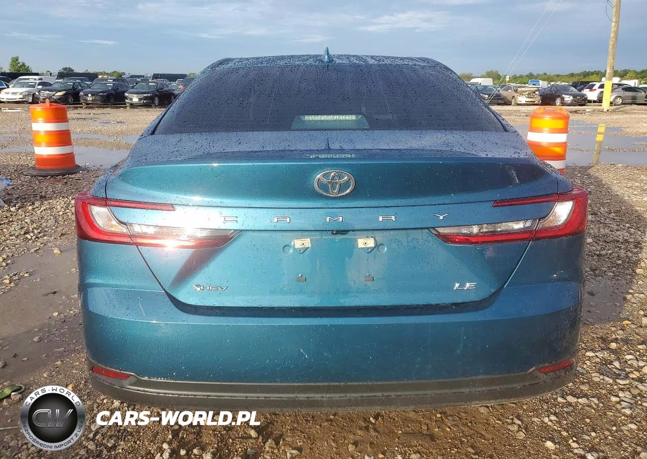2026 Toyota Camry Le VIN:4T1DAACK6TU708845 - 6