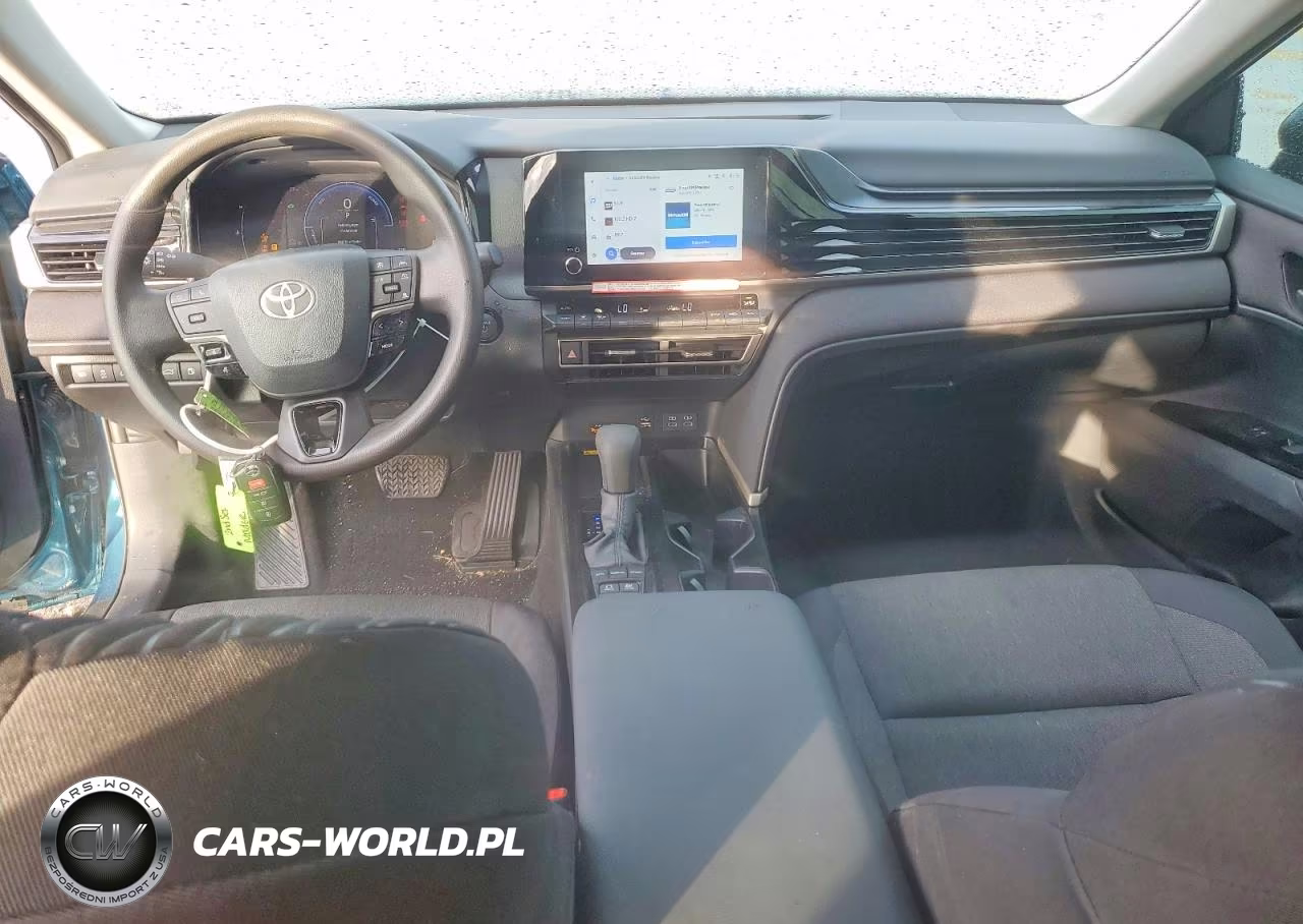 2026 Toyota Camry Le VIN:4T1DAACK6TU708845 - 8