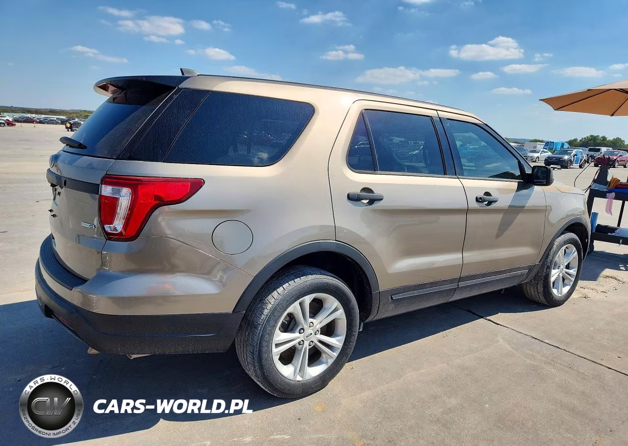 2019 Ford Explorer Police Interceptor VIN:1FM5K8ARXKGA64953 - 3