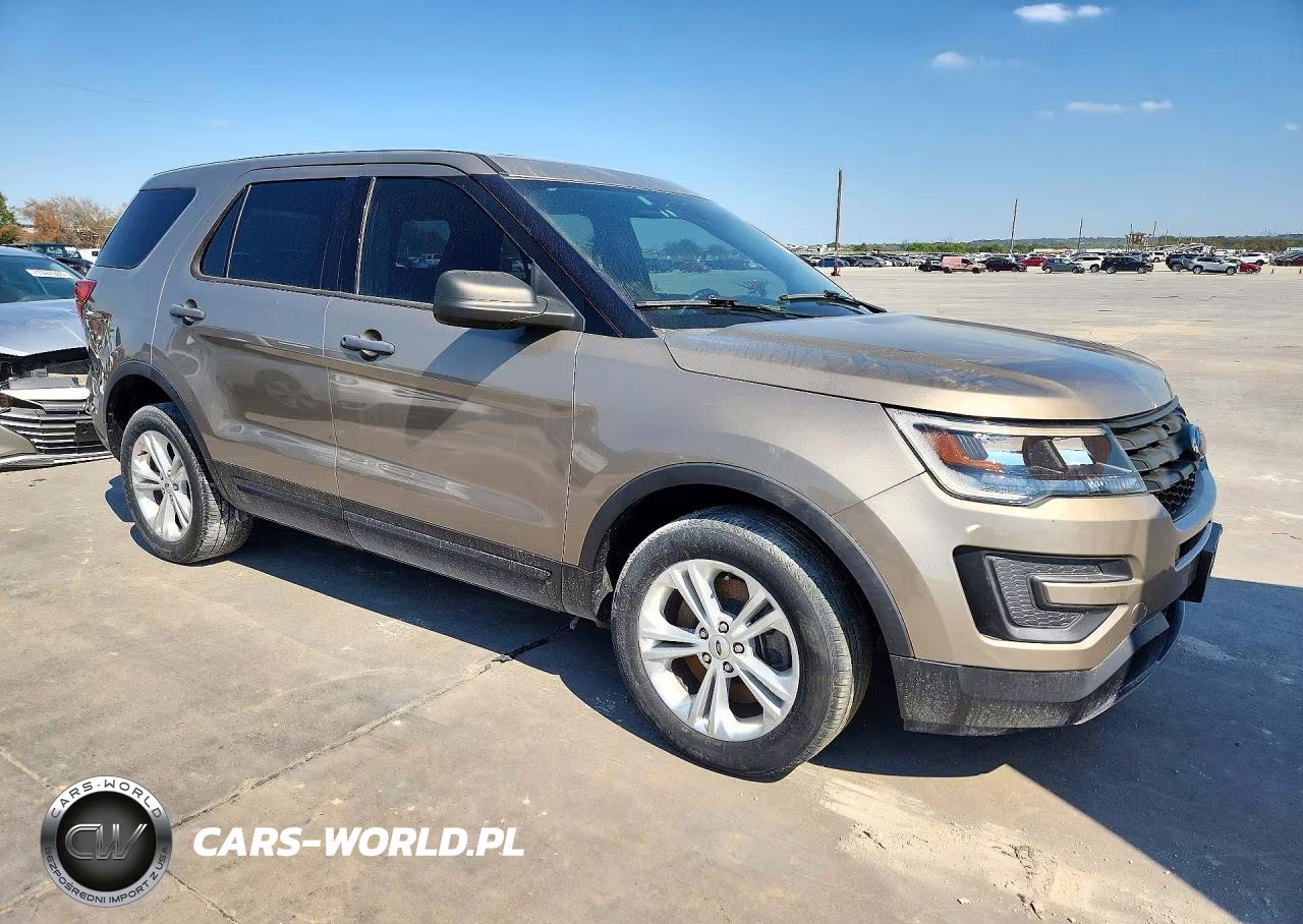 2019 Ford Explorer Police Interceptor VIN:1FM5K8ARXKGA64953 - 4