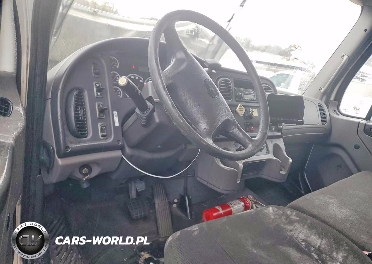 2013 Freightliner M2 106 Medium Duty VIN:1FVACWDTXDHFH3663 - 8
