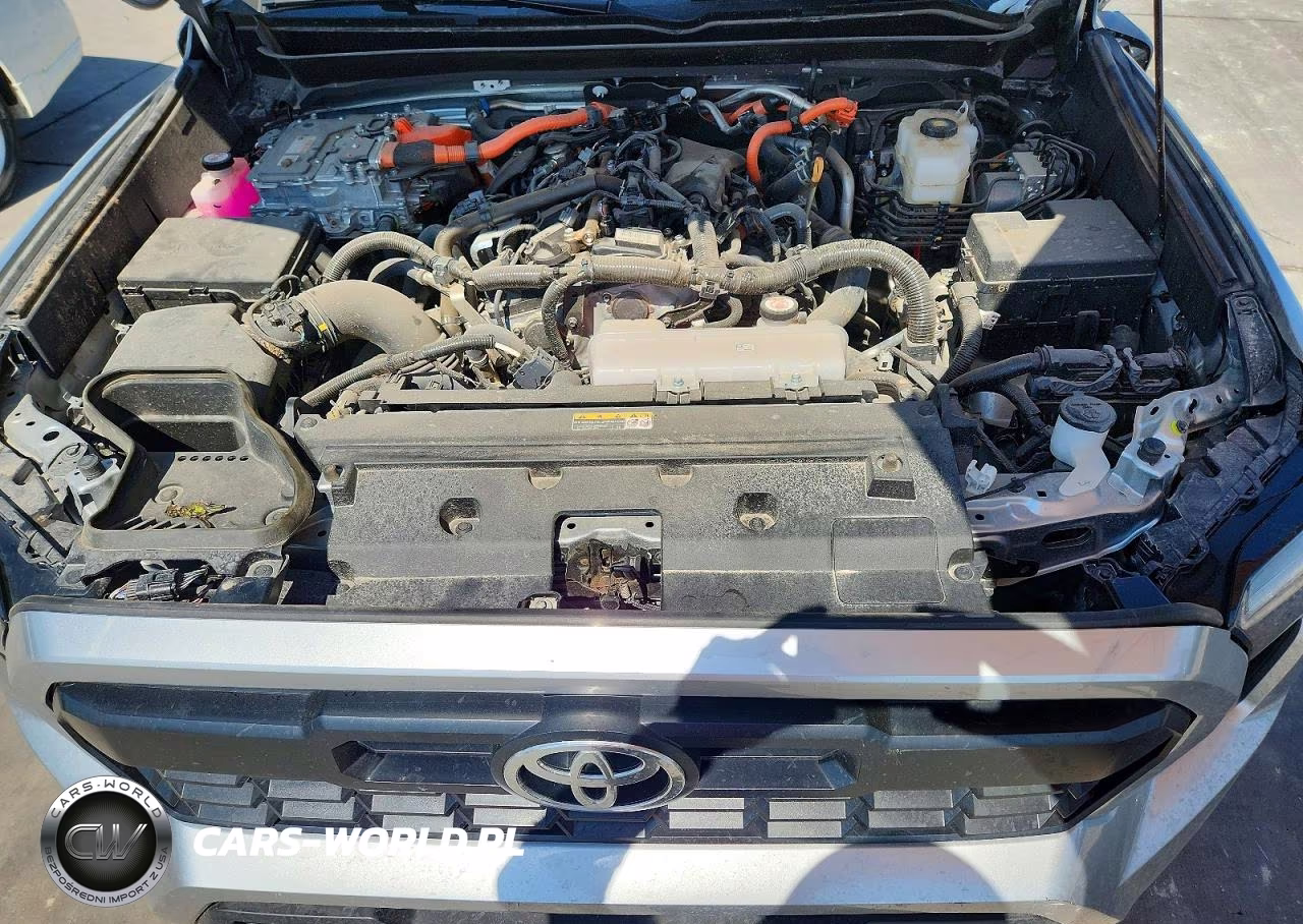 2025 Toyota Tacoma Trd Off-Road Hv VIN:3TYLC5LN0ST050913 - 11