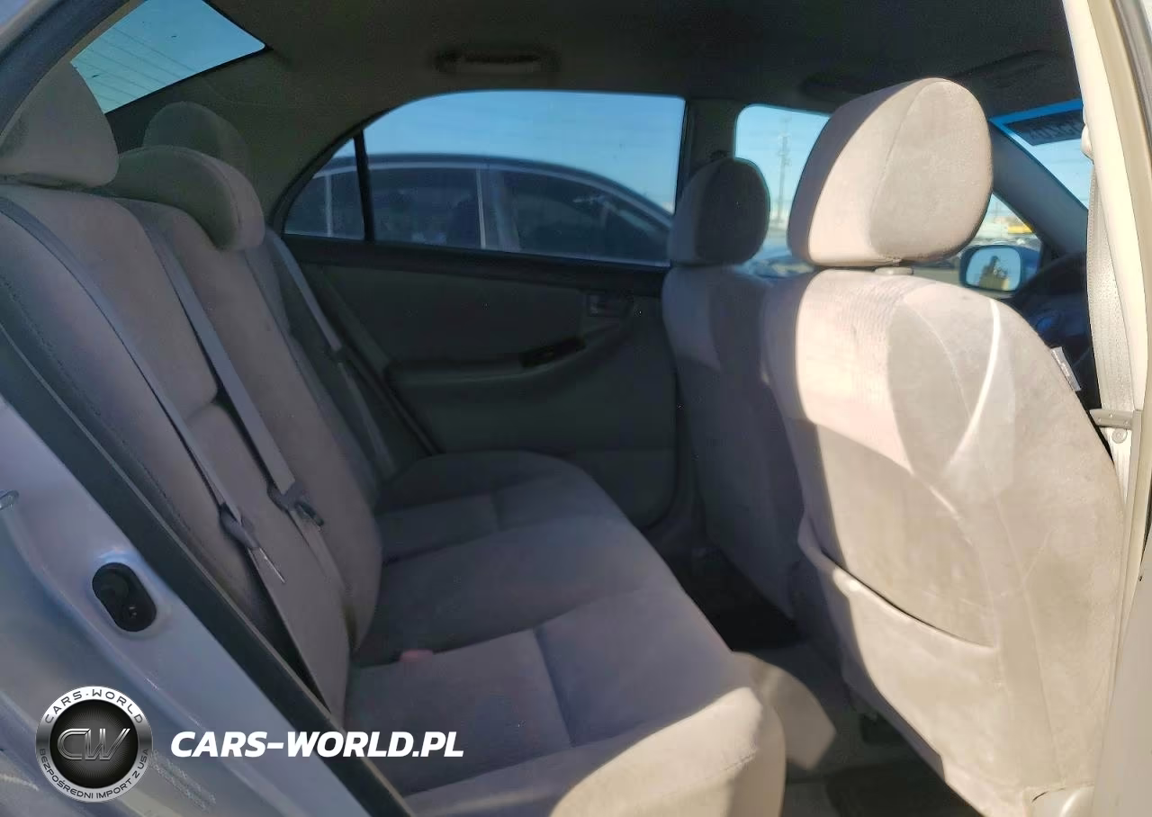 2005 Toyota Corolla Le VIN:1NXBR30E35Z444142 - 10