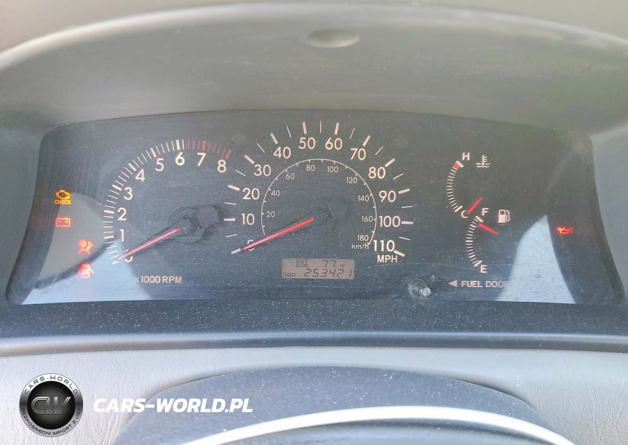 2005 Toyota Corolla Le VIN:1NXBR30E35Z444142 - 9