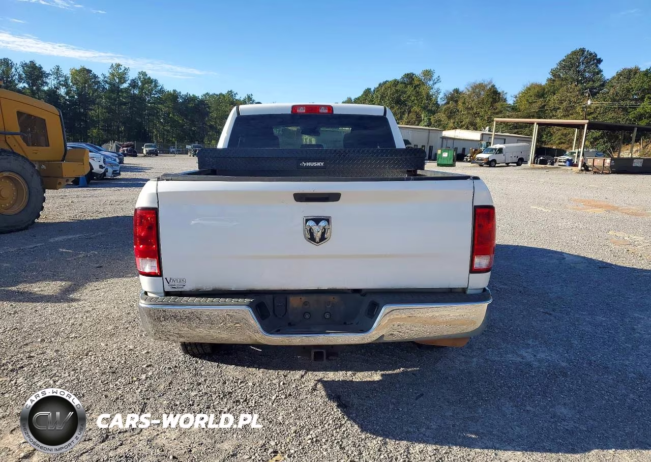 2021 Ram 1500 Classic Tradesman VIN:1C6RR6FTXMS517793 - 6