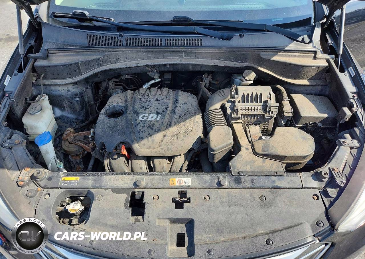 2015 Hyundai Santa Fe Sport 2.4L VIN:5XYZUDLB6FG252144 - 12