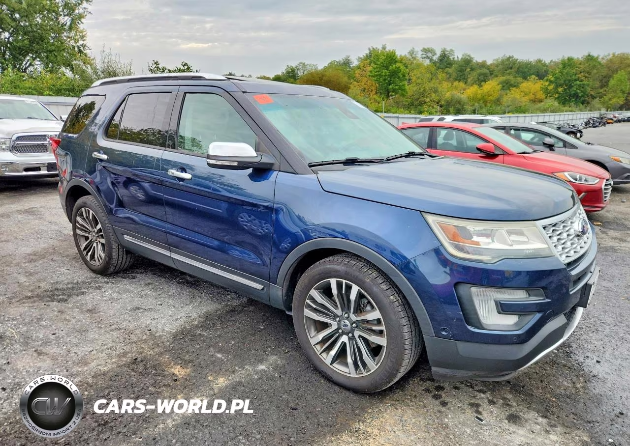 2016 Ford Explorer Platinum VIN:1FM5K8HT7GGB50357 - 4